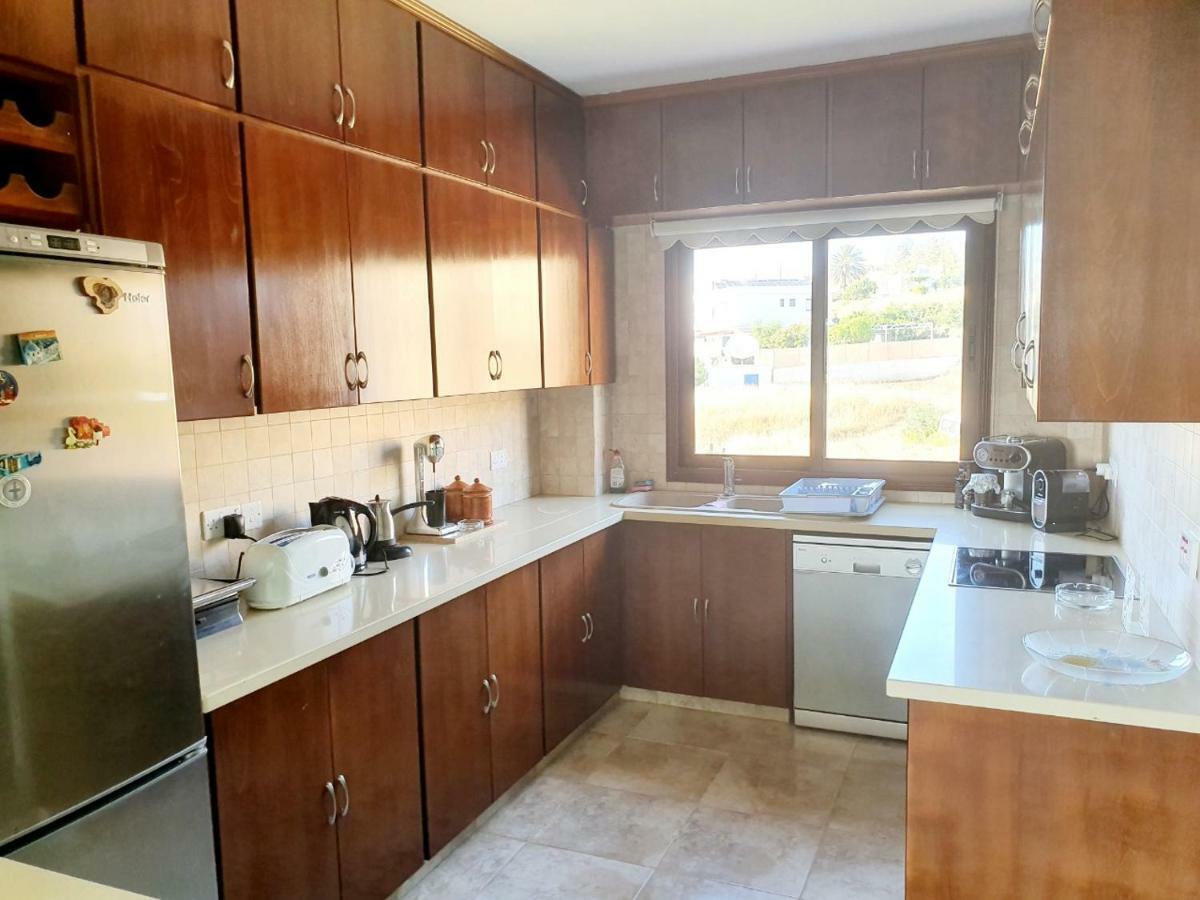 Joanna Sunset Apts Помос Екстер'єр фото